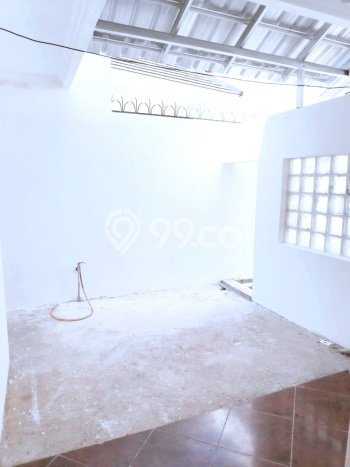 Disewakan Cepat Rumah Kondisi Bagus di Area Gajah Mungkur, Semarang Disewakan Cepat Rumah Kondisi Bagus di Area Gajah Mungkur, Semarang