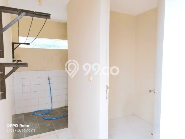 Lokasi strategis! Rumah siap pakai disewakan di Banyumanik LB 175m2 Lokasi strategis! Rumah siap pakai disewakan di Banyumanik LB 175m2