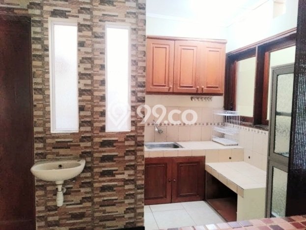 Disewakan Rumah Konsep Modern di Banyumanik Semarang dengan 3 Kamar Disewakan Rumah Konsep Modern di Banyumanik Semarang dengan 3 Kamar
