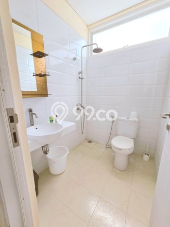 Rumah Modern 4 KT di BSB City Semarang Semi Furnished Rumah Modern 4 KT di BSB City Semarang Semi Furnished
