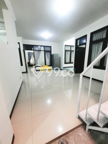 Rumah Bagus Siap Huni Di Banyumanik Luas 175m2 Aman Rumah Bagus Siap Huni Di Banyumanik Luas 175m2 Aman