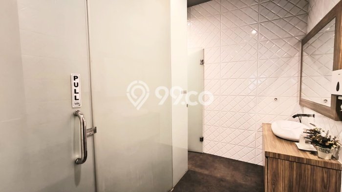 Area Ramai! Komersial Dijual di Candisari untuk Bisnis Luas Bangunan 350m2 Area Ramai! Komersial Dijual di Candisari untuk Bisnis Luas Bangunan 350m2