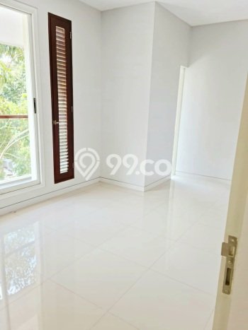 Rumah Nyaman area Banyumanik, Semarang, LT 126m2m² Bangunan 99m2m² Rumah Nyaman area Banyumanik, Semarang, LT 126m2m² Bangunan 99m2m²