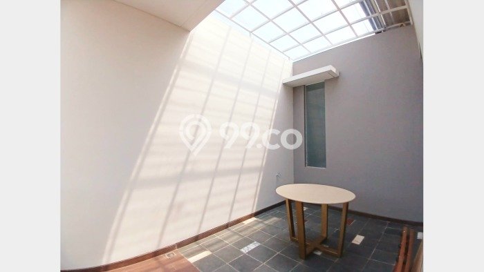 Jual Rumah Luas Elegan Dengan View Eksklusif di BSB City, Semarang Jual Rumah Luas Elegan Dengan View Eksklusif di BSB City, Semarang
