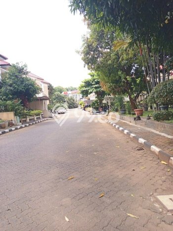 Rumah Berkualitas dengan 4 Kamar Tidur di Lingkungan Asri Banyumanik, Semarang Rumah Berkualitas dengan 4 Kamar Tidur di Lingkungan Asri Banyumanik, Semarang