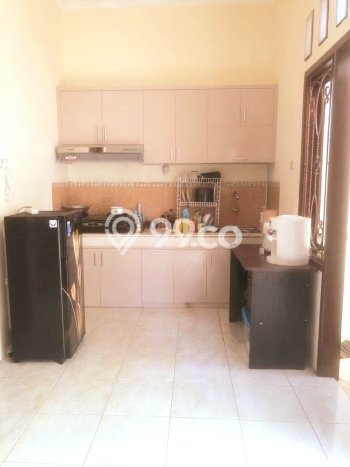 Rumah area Banyumanik, Lingkungan Elite 4 KT Rumah area Banyumanik, Lingkungan Elite 4 KT