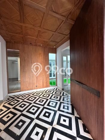 Siap Huni Rumah Mewah 5 Kamar di Kebayoran Lama Dekat ke Mana Saja Siap Huni Rumah Mewah 5 Kamar di Kebayoran Lama Dekat ke Mana Saja