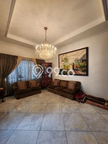 Hunian Mewah Dijual LT 830m2 di Kebayoran Baru, Jakarta Selatan Hunian Mewah Dijual LT 830m2 di Kebayoran Baru, Jakarta Selatan