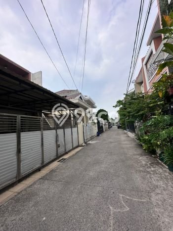Jual Rumah Minimalis Bagus Punya 4 KT di Kelapa Gading Jakarta Utara SHM Jual Rumah Minimalis Bagus Punya 4 KT di Kelapa Gading Jakarta Utara SHM