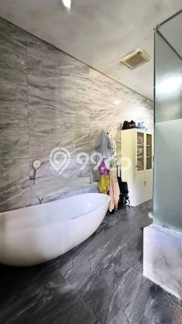 Properti Berkualitas! Vila Kawasan , Dimensi 1000m2m², Area Nyaman dan aman Properti Berkualitas! Vila Kawasan , Dimensi 1000m2m², Area Nyaman dan aman