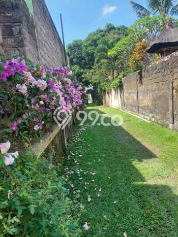 Dijual Segera! Vila Kawasan , Luas 1605m2m², Kawasan Prospektif dengan potensi meningkat Dijual Segera! Vila Kawasan , Luas 1605m2m², Kawasan Prospektif dengan potensi meningkat