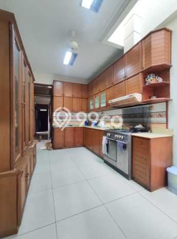 PRIME LOCATION! Rumah di Kemang, 4 KM, Area Tenang, Luas 548m² Bangunan 500m² PRIME LOCATION! Rumah di Kemang, 4 KM, Area Tenang, Luas 548m² Bangunan 500m²