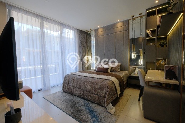 Ready to Use! Luxury House LT 90m2 Desain Modern di Fatmawati Ready to Use! Luxury House LT 90m2 Desain Modern di Fatmawati