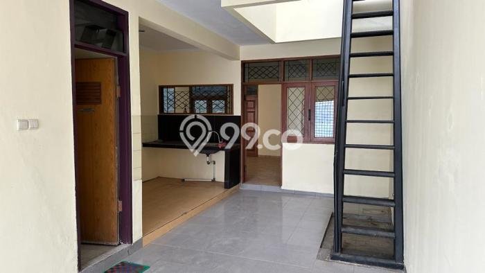 Siap Huni Hunian Elit 4 Kamar di Kebayoran Baru Dekat ke Mana Saja Siap Huni Hunian Elit 4 Kamar di Kebayoran Baru Dekat ke Mana Saja