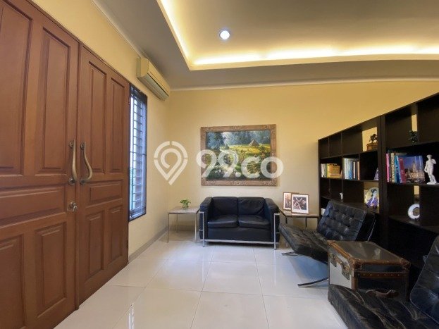 Rumah Luxury Modern Siap Huni di Pondok Indah Jakarta Selatan Rumah Luxury Modern Siap Huni di Pondok Indah Jakarta Selatan