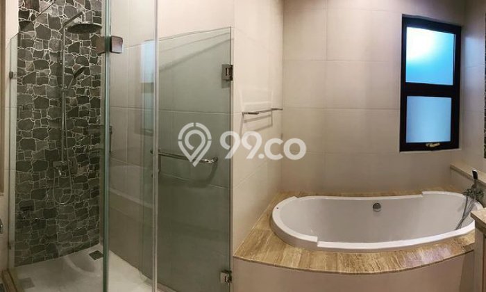 Hunian Minimalis dengan LT 550m2 & LB 480m2 Disewakan di Kemang Hunian Minimalis dengan LT 550m2 & LB 480m2 Disewakan di Kemang