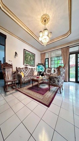 Jual Rumah Mewah Elegan Dengan View Eksklusif di Pondok Indah, Jakarta Selatan Jual Rumah Mewah Elegan Dengan View Eksklusif di Pondok Indah, Jakarta Selatan