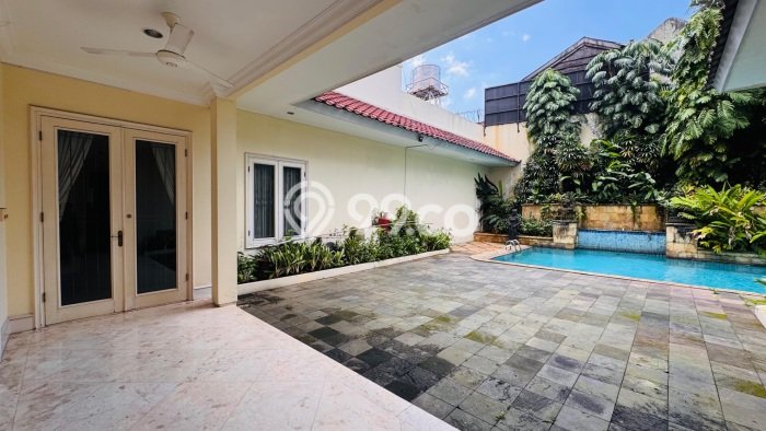 Dijual Rumah Premium dengan Fasilitas Sekitar Lengkap di Menteng, Jakarta Pusat Dijual Rumah Premium dengan Fasilitas Sekitar Lengkap di Menteng, Jakarta Pusat