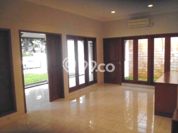 Disewakan Rumah Konsep Modern di Kebayoran Baru Jakarta Selatan dengan 4 Kamar Disewakan Rumah Konsep Modern di Kebayoran Baru Jakarta Selatan dengan 4 Kamar