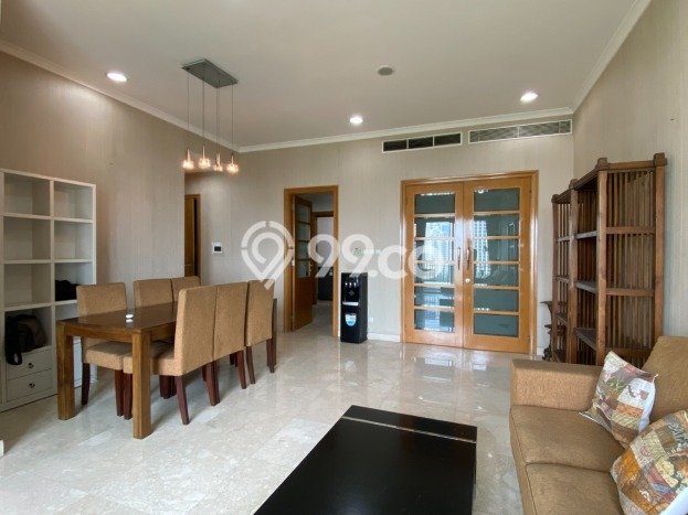 Sewa Apartemen Favorit di Senayan, 3 KT, 2 KM, 155m2 Sewa Apartemen Favorit di Senayan, 3 KT, 2 KM, 155m2