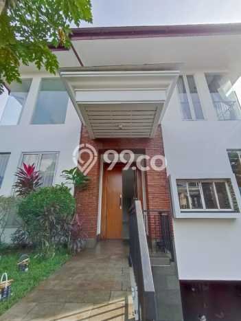 Rumah di Pondok Indah, 4 KT, Design Modern, Luas 860m2m² Bangunan 350m2m² Rumah di Pondok Indah, 4 KT, Design Modern, Luas 860m2m² Bangunan 350m2m²