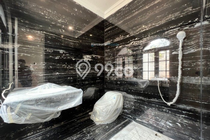 For Sale! Premium House LT 1280m2 Desain Modern di Pondok Indah For Sale! Premium House LT 1280m2 Desain Modern di Pondok Indah