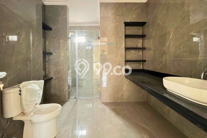 Dijual Rumah Premium dengan Fasilitas Sekitar Lengkap di Kebayoran Baru, Jakarta Selatan Dijual Rumah Premium dengan Fasilitas Sekitar Lengkap di Kebayoran Baru, Jakarta Selatan