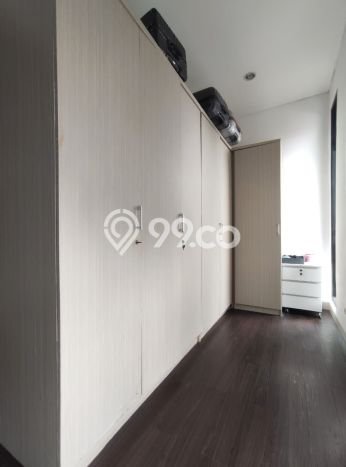 Sewa Rumah Harga Terjangkau di Kemang Jakarta Selatan dengan 4 Kamar Tidur Sewa Rumah Harga Terjangkau di Kemang Jakarta Selatan dengan 4 Kamar Tidur