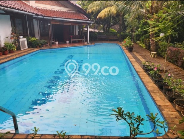 Siap Huni Rumah Mewah 7 Kamar di Jagakarsa Dekat ke Mana Saja Siap Huni Rumah Mewah 7 Kamar di Jagakarsa Dekat ke Mana Saja