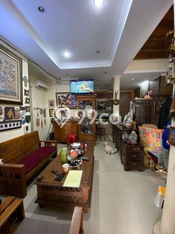 Rumah Luas Asri 4 KT Siap Pakai di Bintaro Tangerang Selatan Rumah Luas Asri 4 KT Siap Pakai di Bintaro Tangerang Selatan