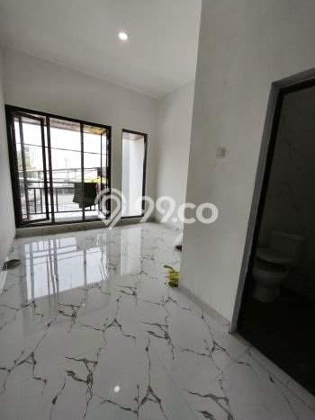 Hunian Cantik Minimalis Lb 100m2 di Ciputat, Tangerang Selatan Hunian Cantik Minimalis Lb 100m2 di Ciputat, Tangerang Selatan