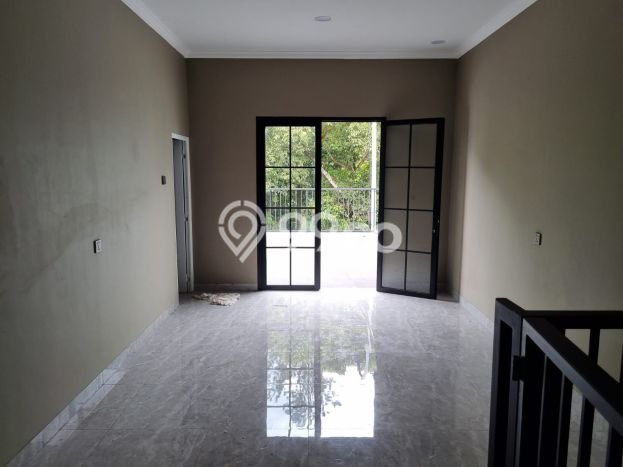 Rumah Elit LB 400m2 Siap Huni Desain Elegan di BSD Giri Loka, Tangerang Rumah Elit LB 400m2 Siap Huni Desain Elegan di BSD Giri Loka, Tangerang