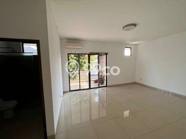 Rumah Elit Modern Tanpa Renovasi di Bintaro Tangerang Selatan Rumah Elit Modern Tanpa Renovasi di Bintaro Tangerang Selatan