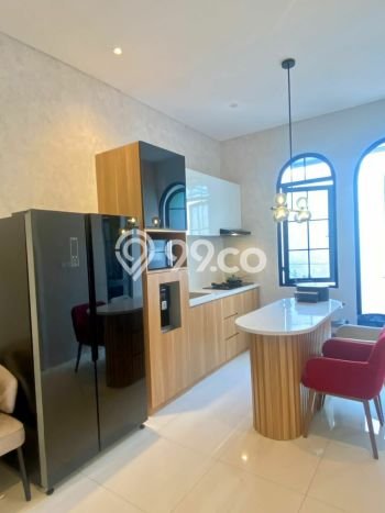 Rumah Luxury Modern Siap Huni di Bintaro Tangerang Selatan Rumah Luxury Modern Siap Huni di Bintaro Tangerang Selatan