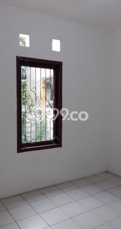 Dijual Rumah Minimalis Bagus Punya 2 KT di Pamulang Tangerang Selatan SHM Dijual Rumah Minimalis Bagus Punya 2 KT di Pamulang Tangerang Selatan SHM