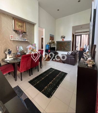 Rumah Elit Modern Tanpa Renovasi di Graha Raya Tangerang Selatan Rumah Elit Modern Tanpa Renovasi di Graha Raya Tangerang Selatan