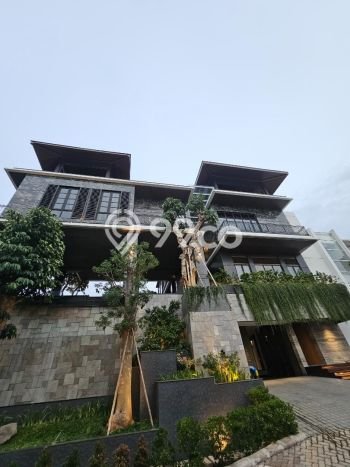 Ready to Use! Premium House LT 609m2 Desain Elegan di Pantai Mutiara Ready to Use! Premium House LT 609m2 Desain Elegan di Pantai Mutiara