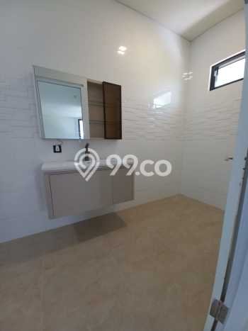 Rumah Elit Modern Siap Huni di Gading Serpong Tangerang Rumah Elit Modern Siap Huni di Gading Serpong Tangerang