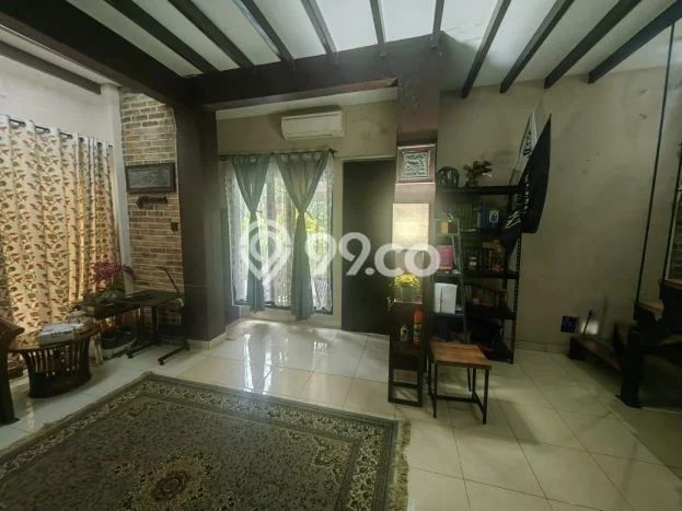 Rumah Elit LB 100m2 Siap Huni Desain Elegan di Graha Raya, Tangerang Selatan Rumah Elit LB 100m2 Siap Huni Desain Elegan di Graha Raya, Tangerang Selatan