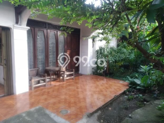 Rumah Elit LB 200m2 Siap Pakai Desain Elegan di Bintaro, Jakarta Selatan Rumah Elit LB 200m2 Siap Pakai Desain Elegan di Bintaro, Jakarta Selatan