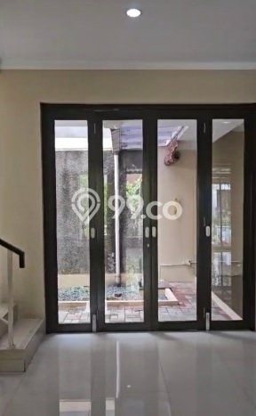 Rumah Elit LB 161m2 Siap Pakai Desain Elegan di Bintaro, Tangerang Selatan Rumah Elit LB 161m2 Siap Pakai Desain Elegan di Bintaro, Tangerang Selatan