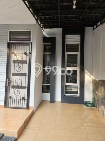 Rumah Modern Cantik 3 KT Siap Huni di Pamulang Rumah Modern Cantik 3 KT Siap Huni di Pamulang
