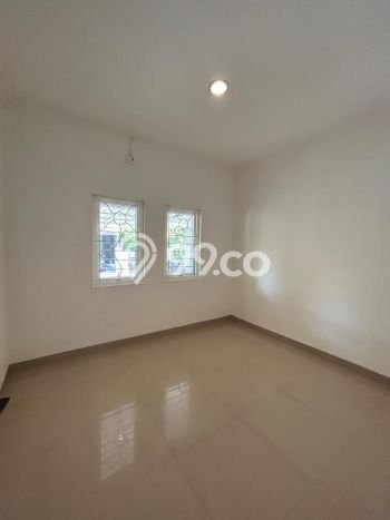 Dijual Rumah Eksklusif 2 KT di BSD Kencana Loka, Tangerang Dijual Rumah Eksklusif 2 KT di BSD Kencana Loka, Tangerang
