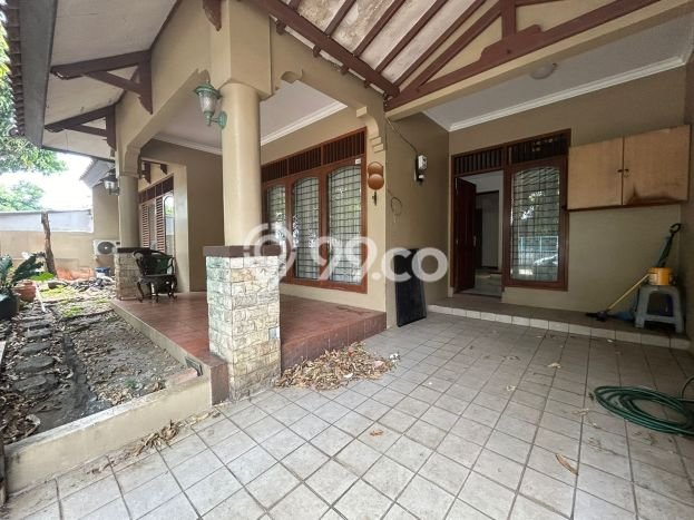 Rumah Elit Modern Siap Huni di Bintaro Tangerang Selatan Rumah Elit Modern Siap Huni di Bintaro Tangerang Selatan