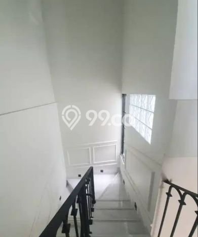 For Sale! Luxury House LT 120m2 Desain Elegan di Bintaro For Sale! Luxury House LT 120m2 Desain Elegan di Bintaro