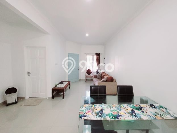 Rumah Modern 3 KT LT 120m2 di Graha Raya Rumah Modern 3 KT LT 120m2 di Graha Raya