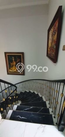 Rumah Elit Modern Tanpa Renovasi di Serua Tangerang Rumah Elit Modern Tanpa Renovasi di Serua Tangerang