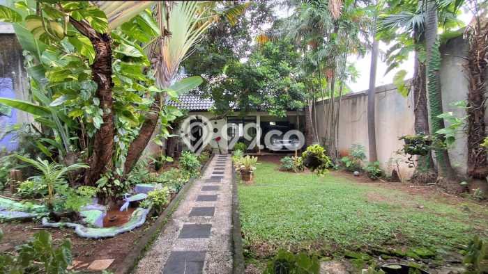 Ready to Use! Luxury House LT 436m2 Desain Modern di Bintaro Ready to Use! Luxury House LT 436m2 Desain Modern di Bintaro