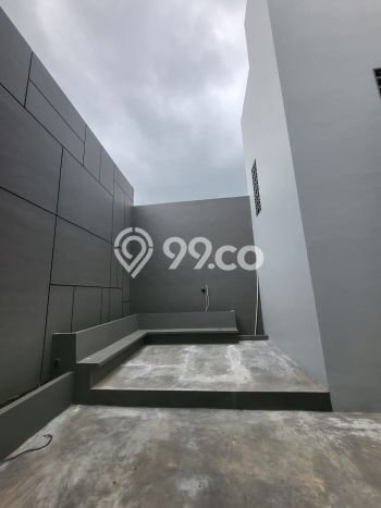 Rumah Elit LB 400m2 Siap Huni Desain Elegan di BSD Giri Loka, Tangerang Rumah Elit LB 400m2 Siap Huni Desain Elegan di BSD Giri Loka, Tangerang