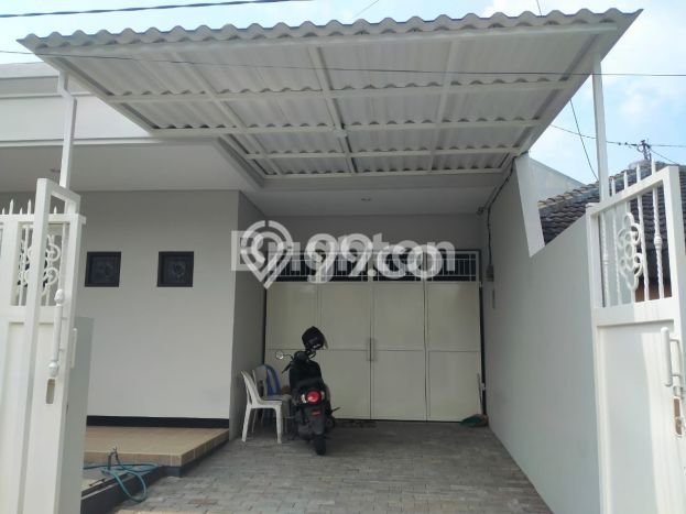 Rumah Modern Cantik 4 KT Siap Huni di Sawahan Rumah Modern Cantik 4 KT Siap Huni di Sawahan